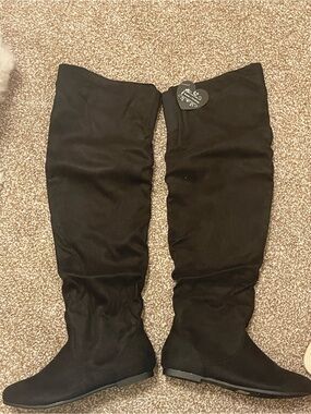 Room By Fashion Black Over-the-Knee Flat Boots Womens Size 6.5